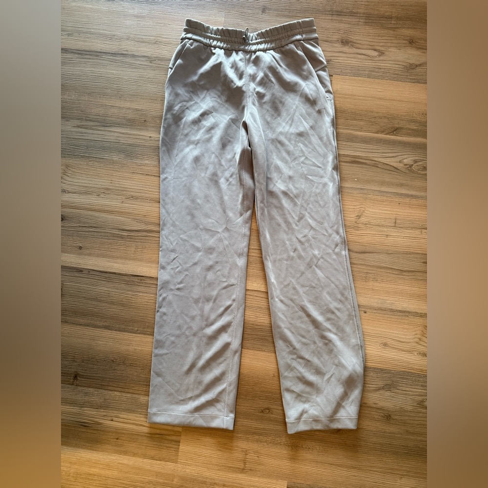 lululemon athletica women’s Light Taupe Chino-Style Pants